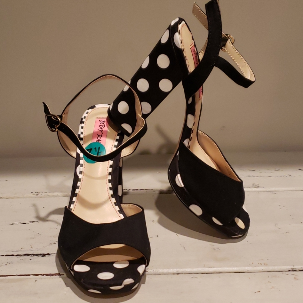 Betsey Johnson polka dots heels